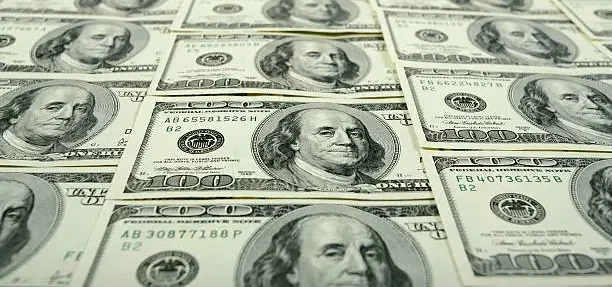 nota de dolares com o rosto de Jorge Washington estampadas